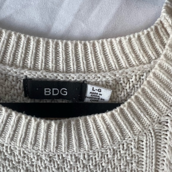 BDG Cable Knit Sweater - Picture 2 of 3